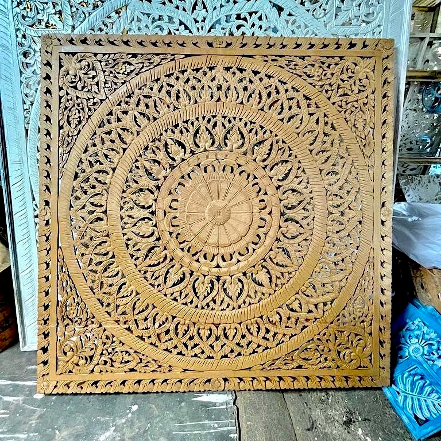 Carved Full Bed Headboard "Embun"