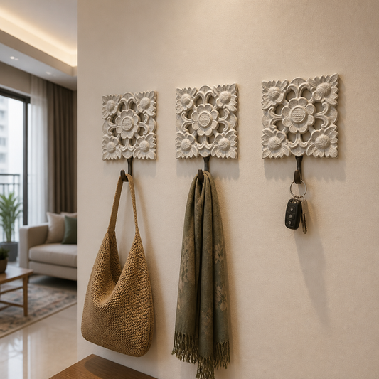 Brass Carved Hanger 'Fahara' - White