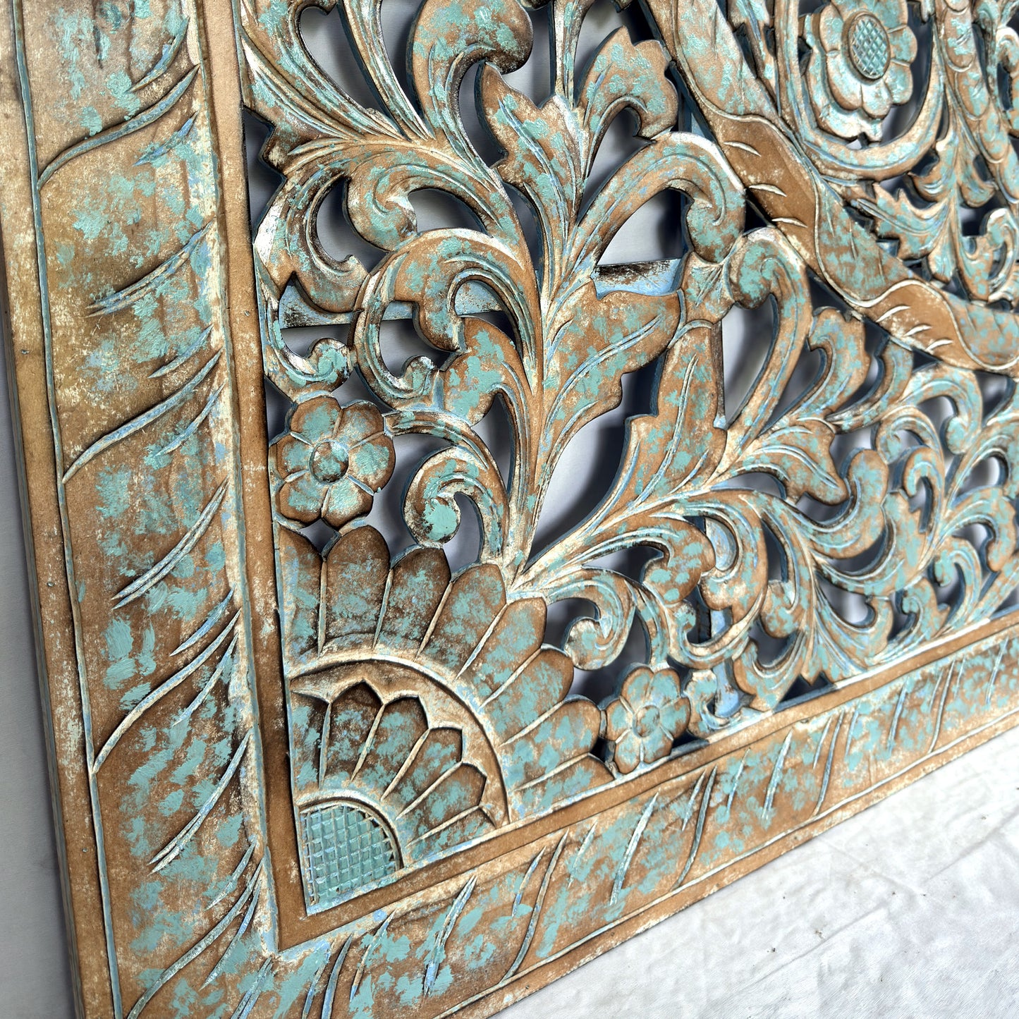 Carved Full Bed Headboard "Samudra"