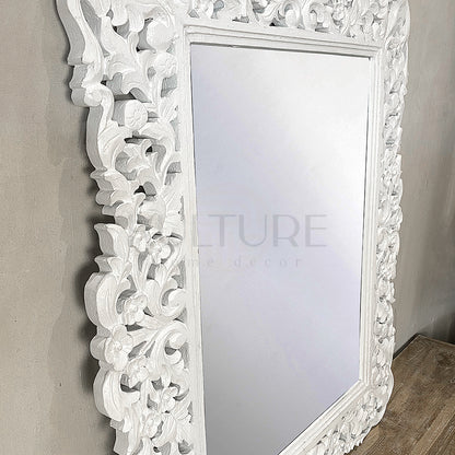 Hand Carved Mirror "Medewi" - White - 90 cm